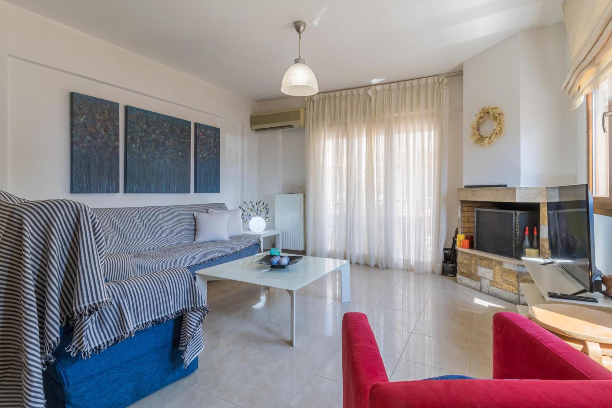 Golden Maisonette Retreat Apartment *